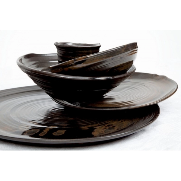Black ice clay glaze test : r/Pottery